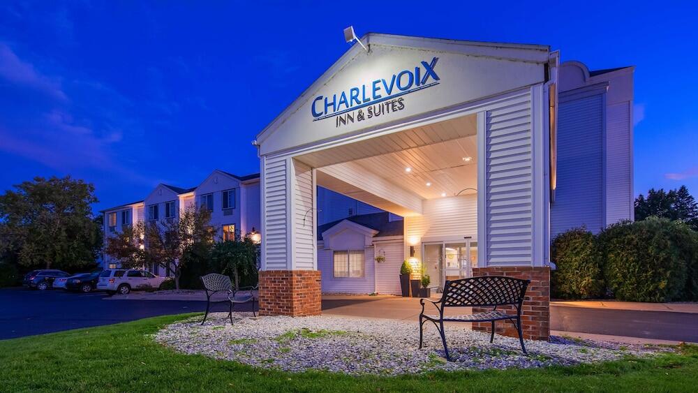 Picture of Charlevoix Inn & Suites SureStay Collection by Best Western