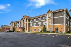 Picture of Americas Best Value Inn & Suites Three Rivers