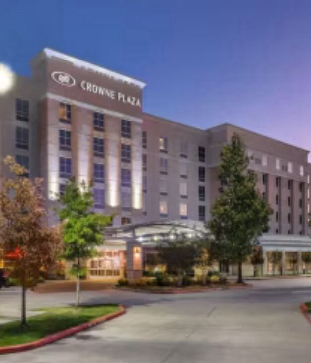 Picture of Crowne Plaza - Shenandoah/ The Woodlands