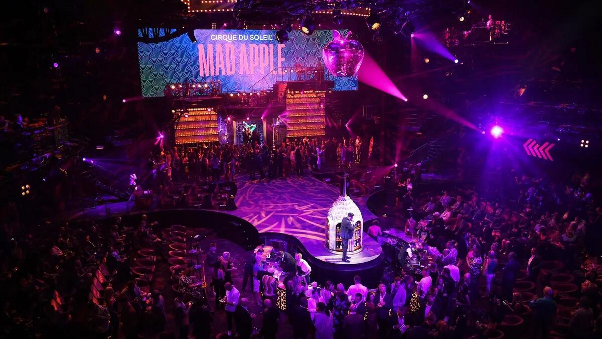 Picture of Mad Apple by Cirque du Soleil