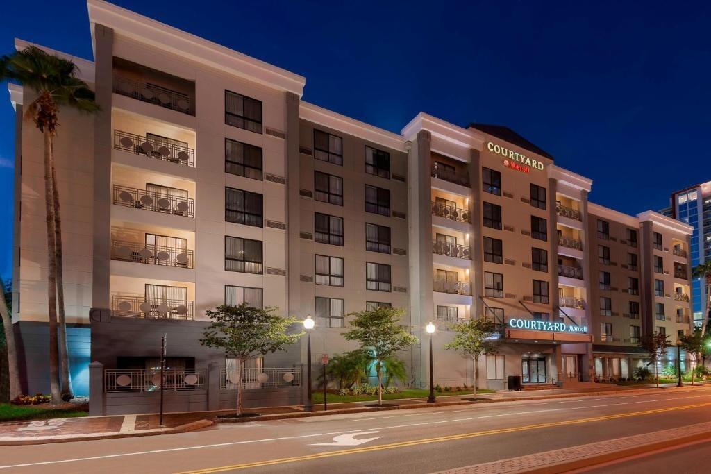 Picture of Courtyard by Marriott Tampa Downtown