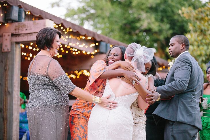 I wanted both cultures combined as much as possible in our wedding, Jen says. I wanted it to be comfortable, but still chic.