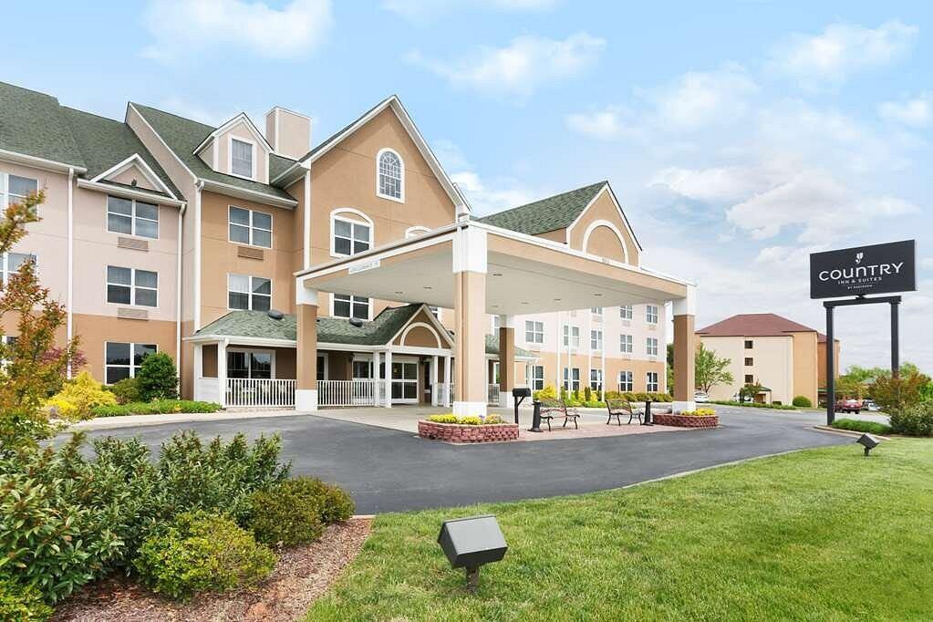 Picture of Country Inn & Suites by Radisson, Burlington (Elon), NC