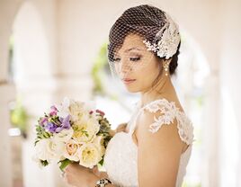 Vintage birdcage veil with floral details