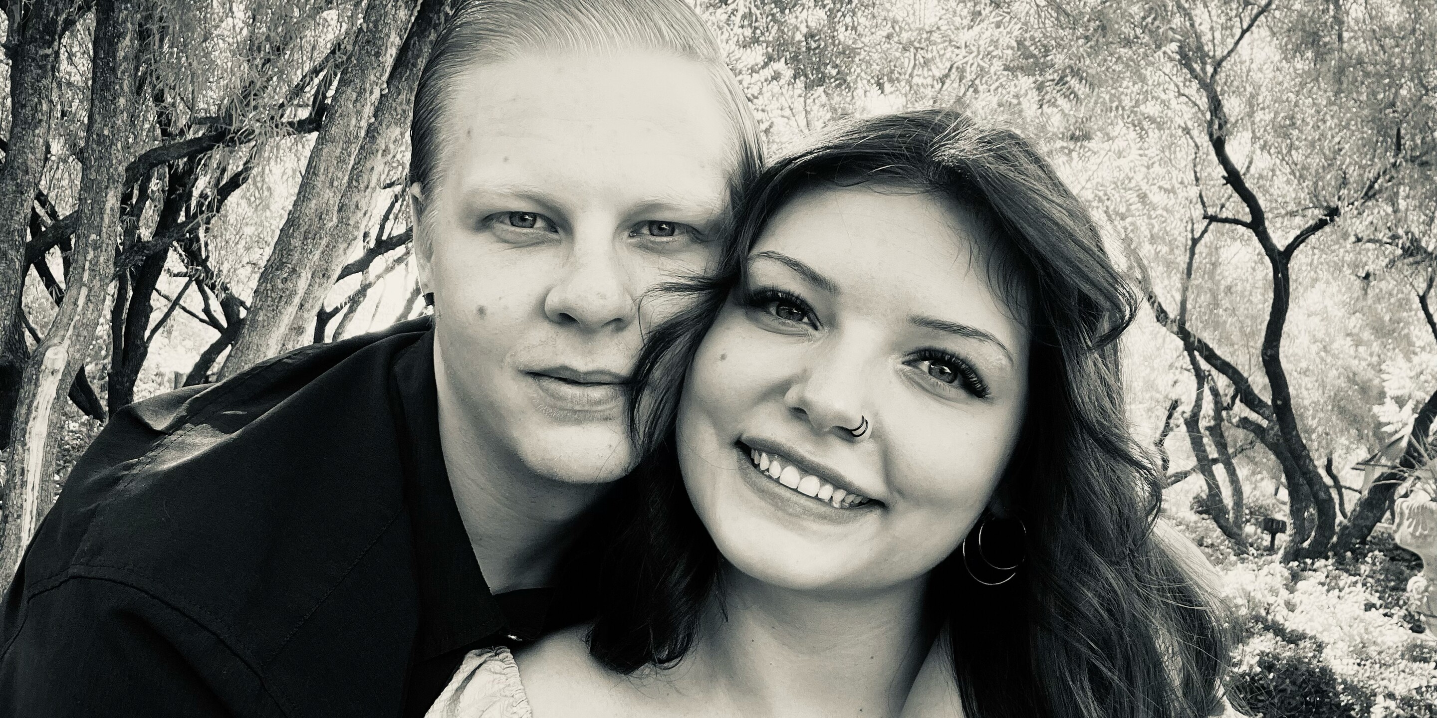 Larissa & Dallen Home Page Banner