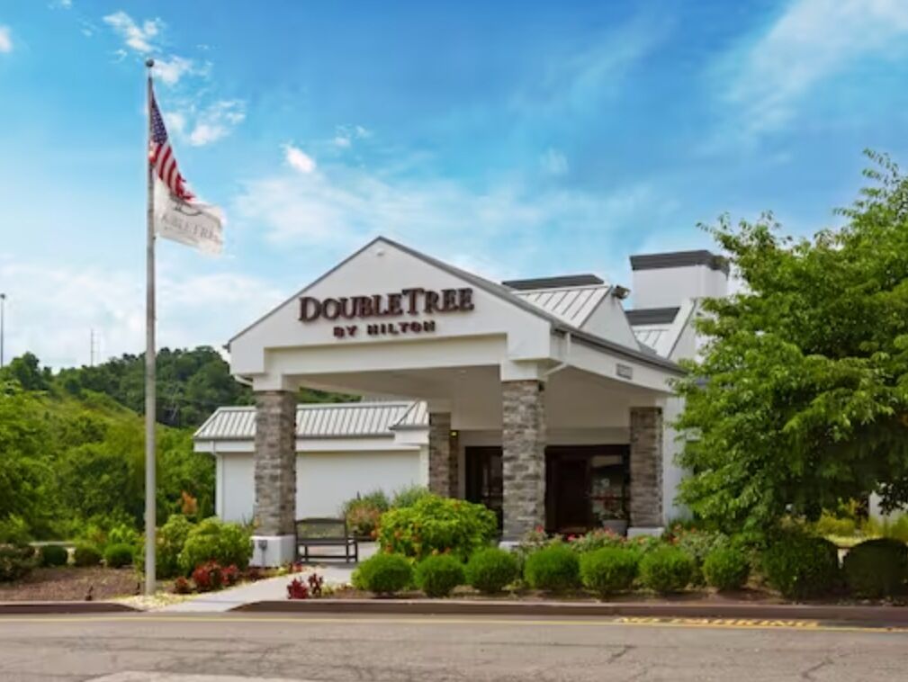 Picture of DoubleTree by Hilton Hotel Pittsburgh - Meadow Lands