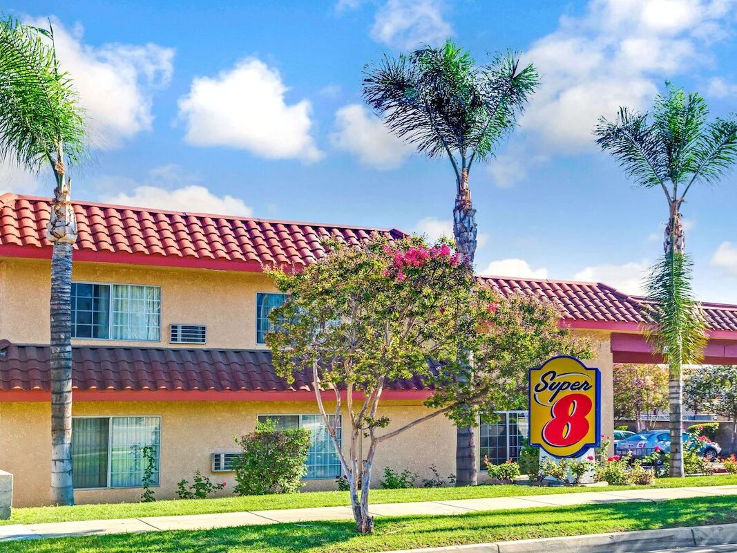 Picture of Super 8 by Wyndham Upland Ontario CA