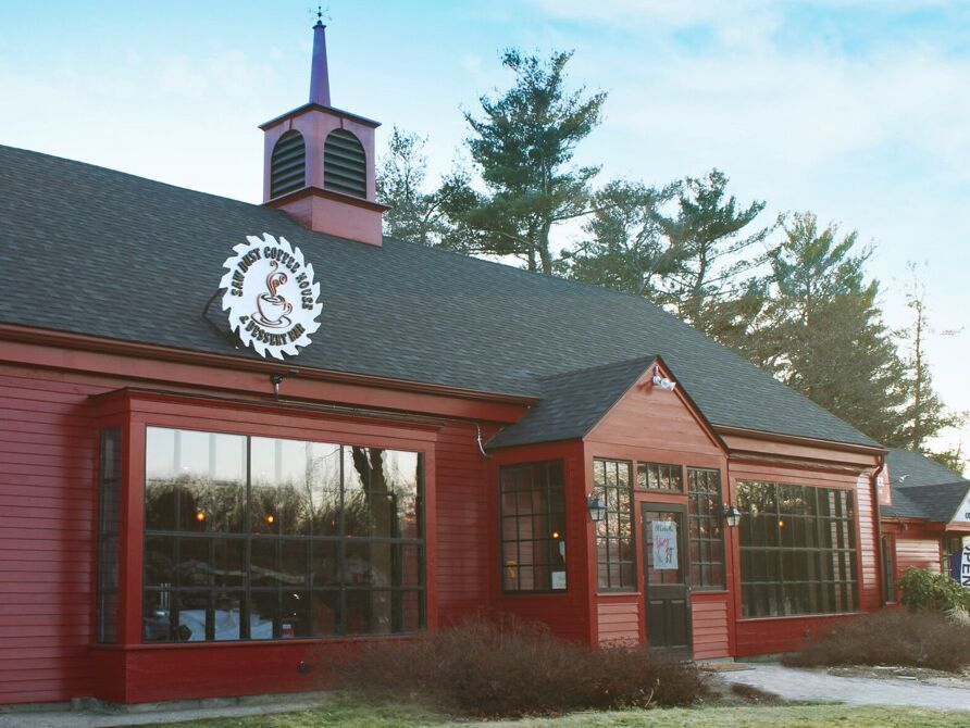 Picture of Saw Dust Coffee House & Dessert Bar