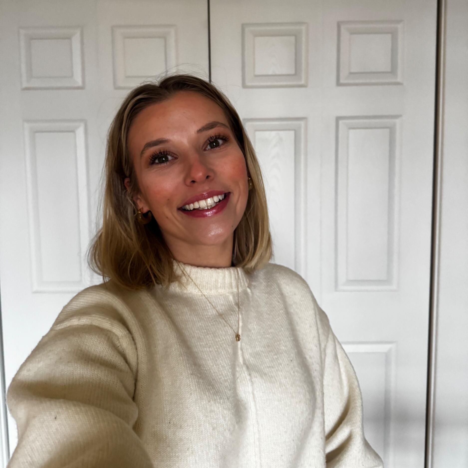 Lora Bartnick