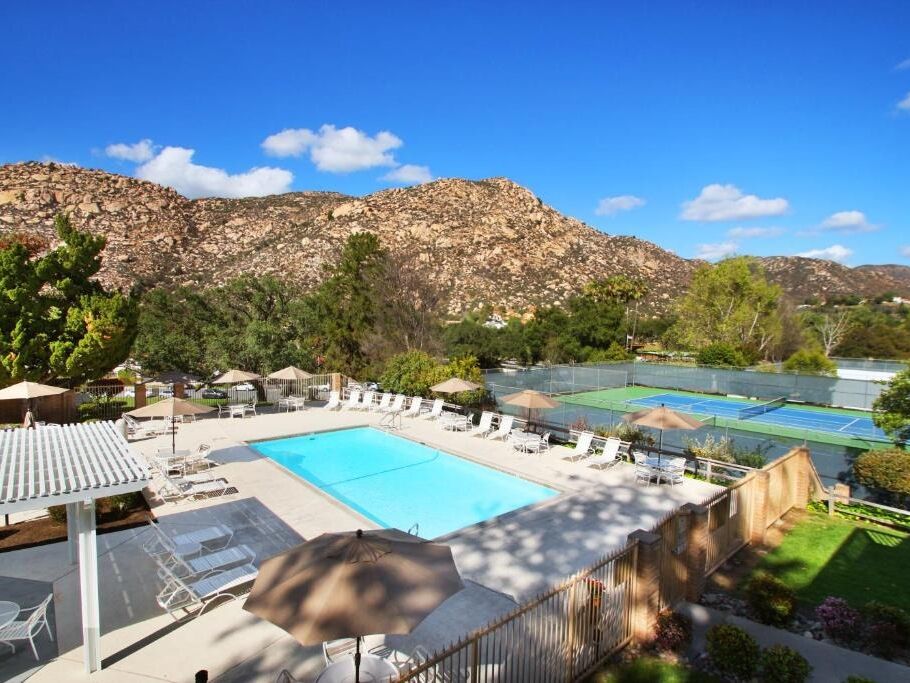 Picture of ***Riviera Oaks Resort & Racquet Club ***