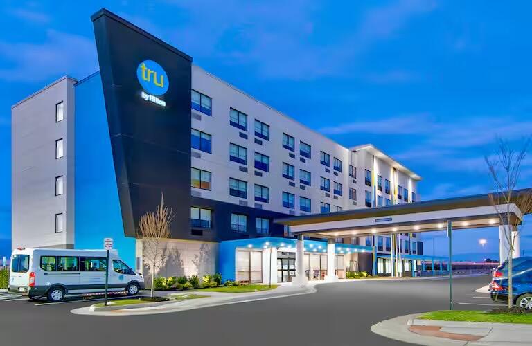 Picture of Tru by Hilton Ashburn One Loudoun