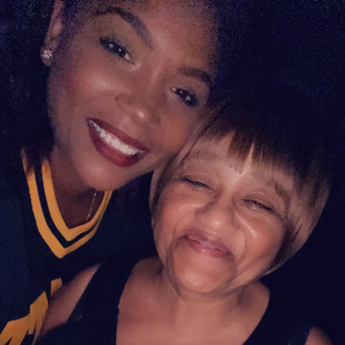 Sandora Bennett