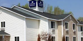Picture of Cobblestone Inn & Suites