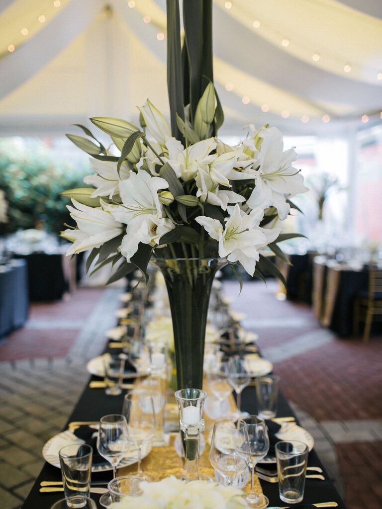 friends themed wedding lily centerpieces