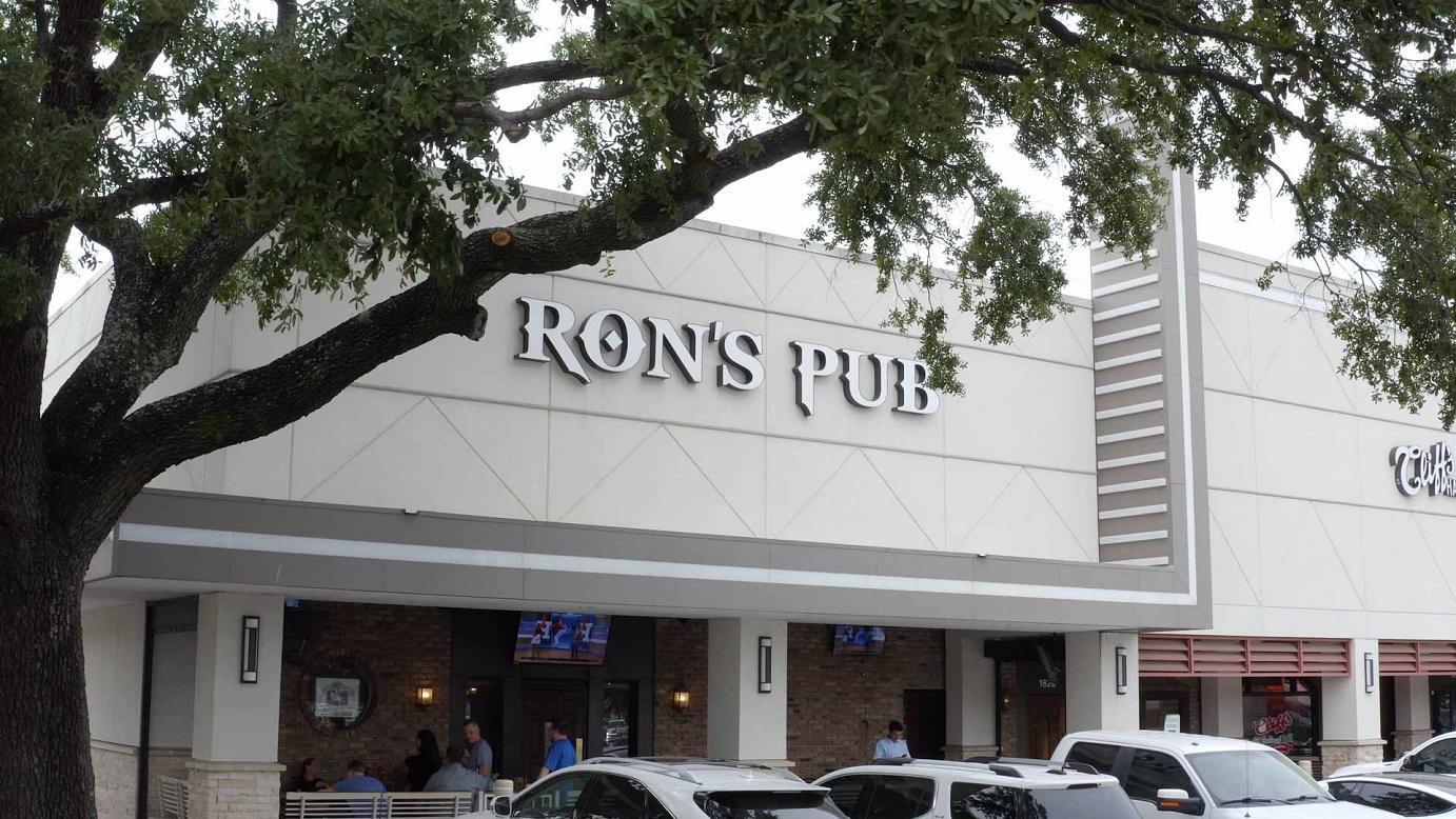Picture of Ron's Pub