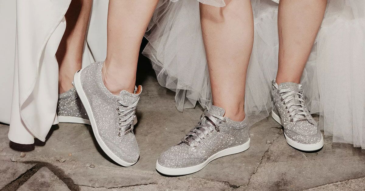 Amazon.com | Suokdil Sparkle Rhinestone Sneakers for Women Bling Sneaker  Rhinestone Sneakers White Shoe Glitter Fashion Bedazzled Platform Tennis  Shoes Bride Sequin Wedding and Party Trendy Shoes(Numeric_6) | Shoes