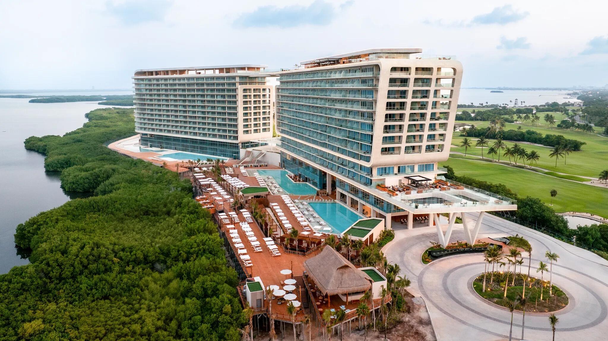 Picture of Hyatt Vivid Grand Island