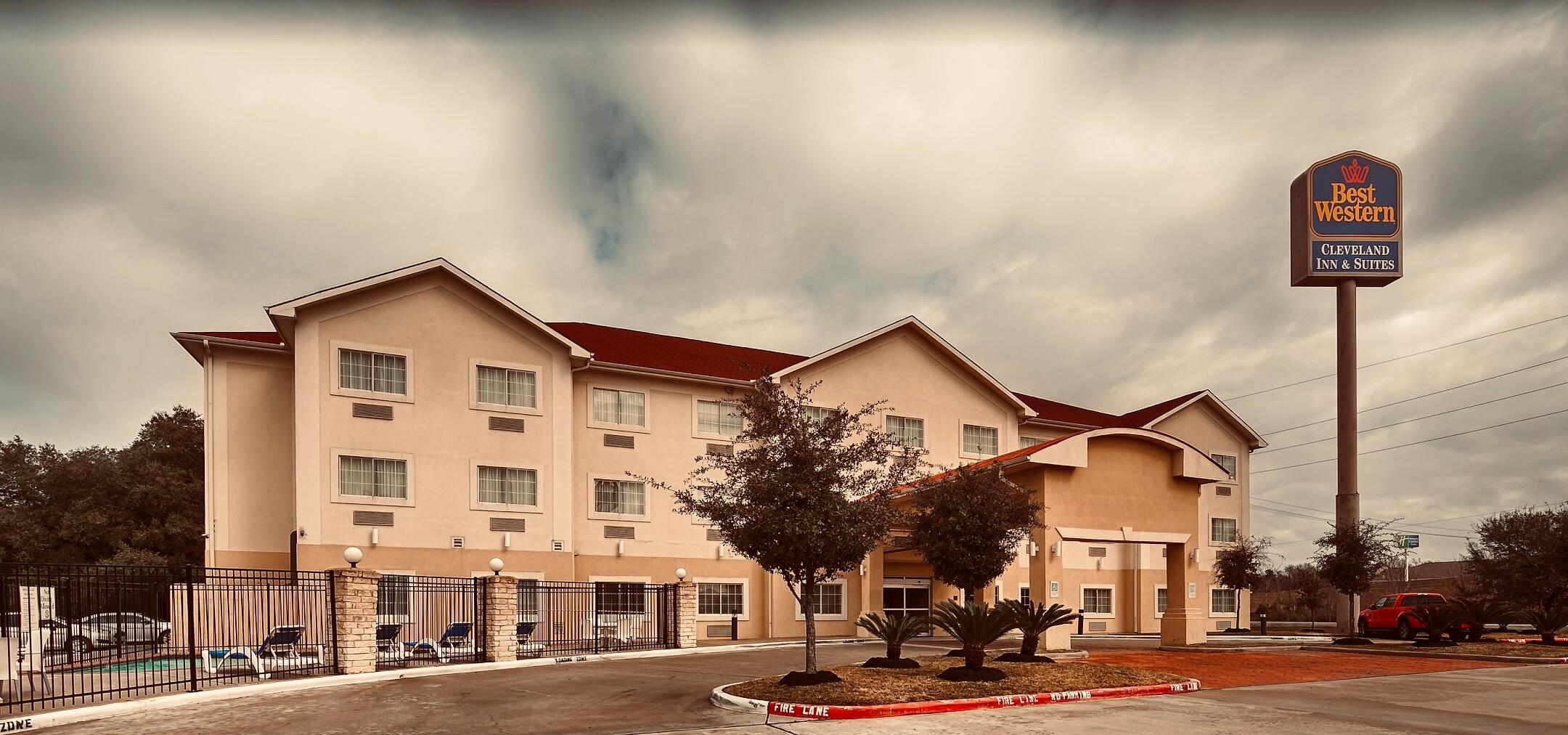 Picture of Best Western Cleveland Inn & Suites