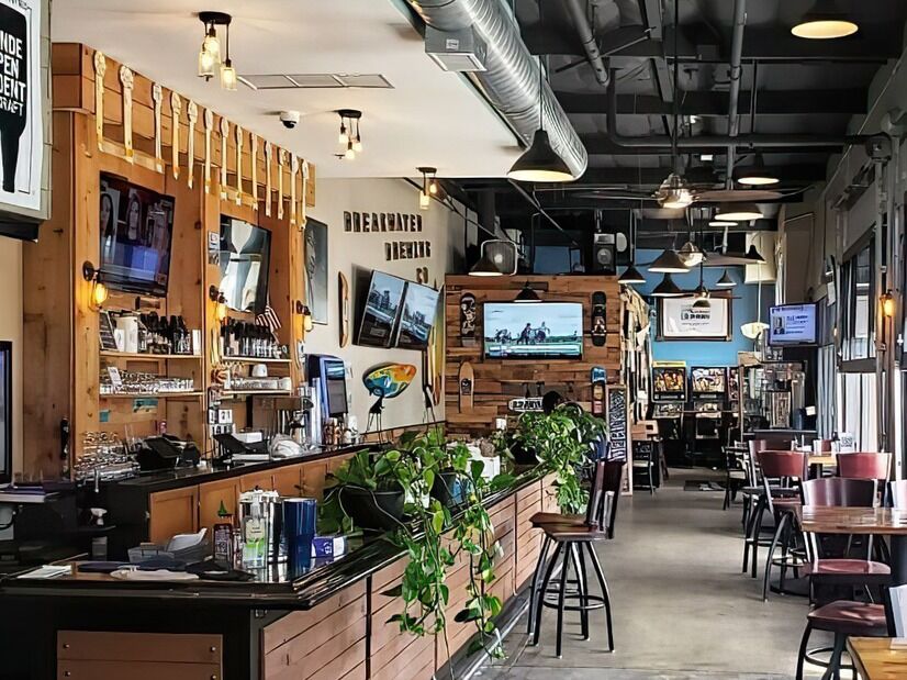 Picture of Breakwater Brewing Co.