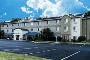 Picture of Candlewood Suites St. Joseph / Benton Harbor an IHG Hotel