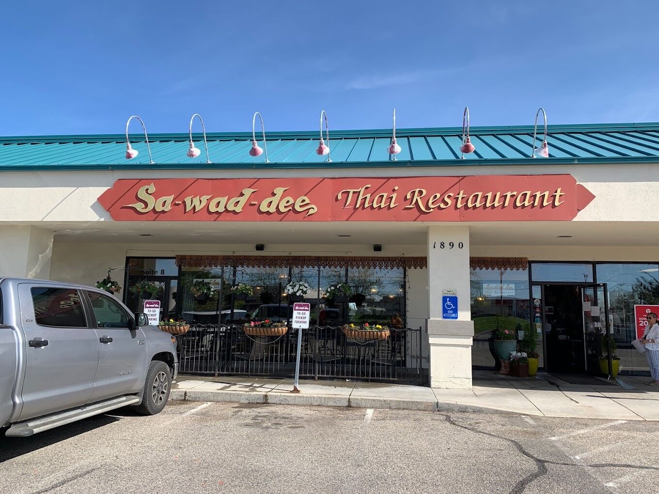 Picture of Sa-Wad-Dee Thai Restaurant