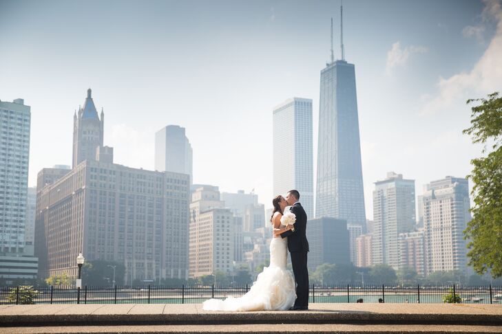 In search of a timeless Windy City venue that exuded sophistication, Emily Wray and Tyler Kirkwood booked the Rookery before teaming up with Chicago, 