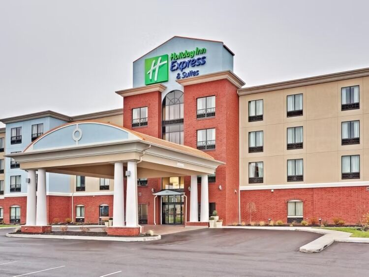 Picture of Holiday Inn Express & Suites New Philadelphia, an IHG Hotel