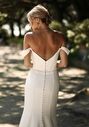 Essense of Australia D3864 Column Wedding Dress - thumbnail - 6