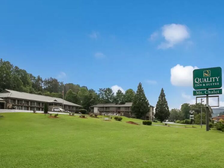 Picture of Quality Inn & Suites Mt. Chalet