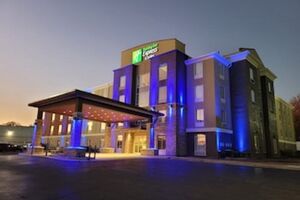 Picture of Holiday Inn Express & Suites Starkville an IHG Hotel