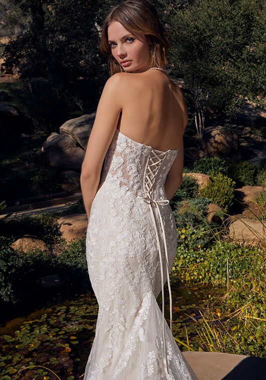 Casablanca Bridal 2520 Hattie Fit-and-Flare Wedding Dress - 5