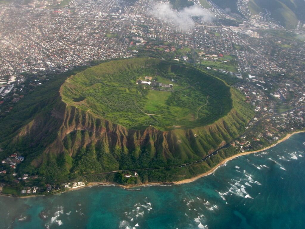 Picture of Diamond Head State Monument