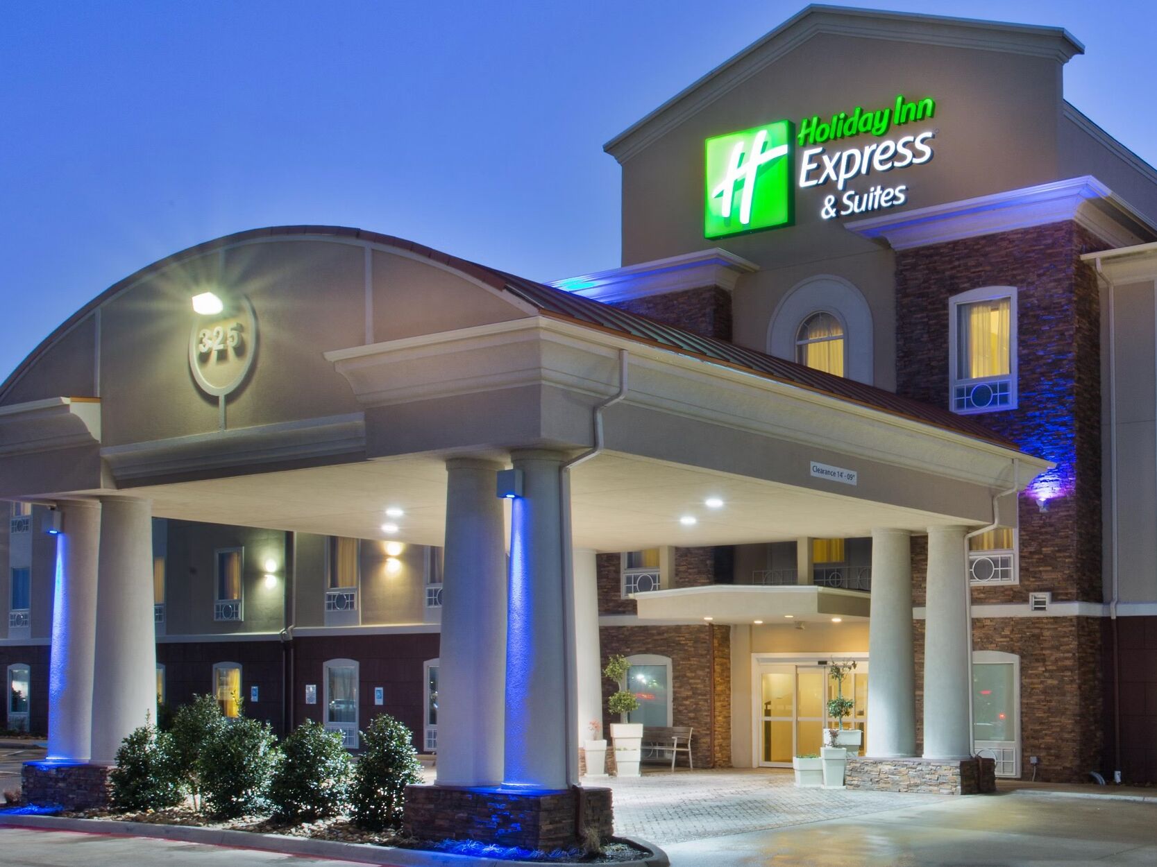 Picture of Holiday Inn Express & Suites Palatka Northwest, an IHG Hotel