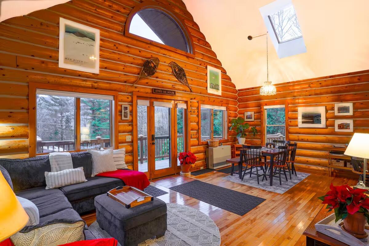 Picture of Airbnb