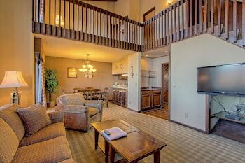 Picture of The Highlands at Sugar by Capital Vacations