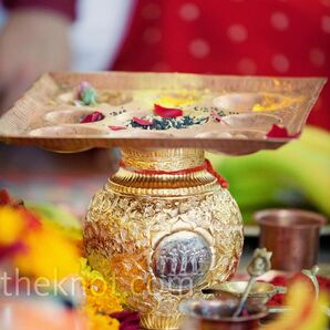 Traditional Wedding Decor