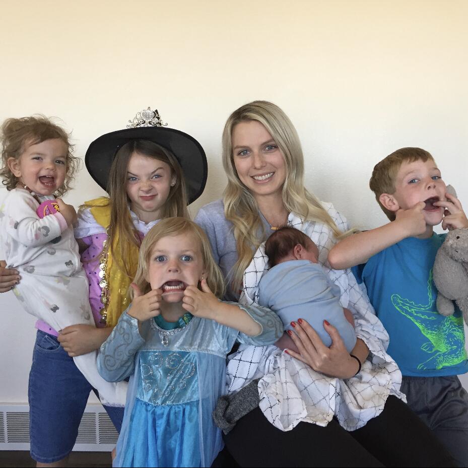 Scarlet, Dillon, Liv, Tess, & Cody