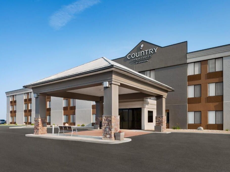 Picture of Country Inn & Suites by Radisson, Mt. Pleasant-Racine West, WI