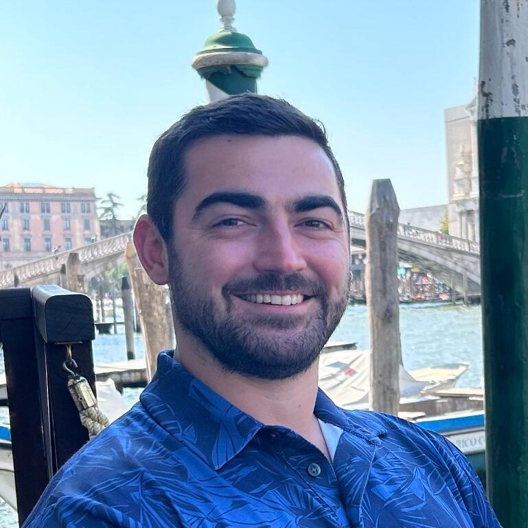 Derek Markarian