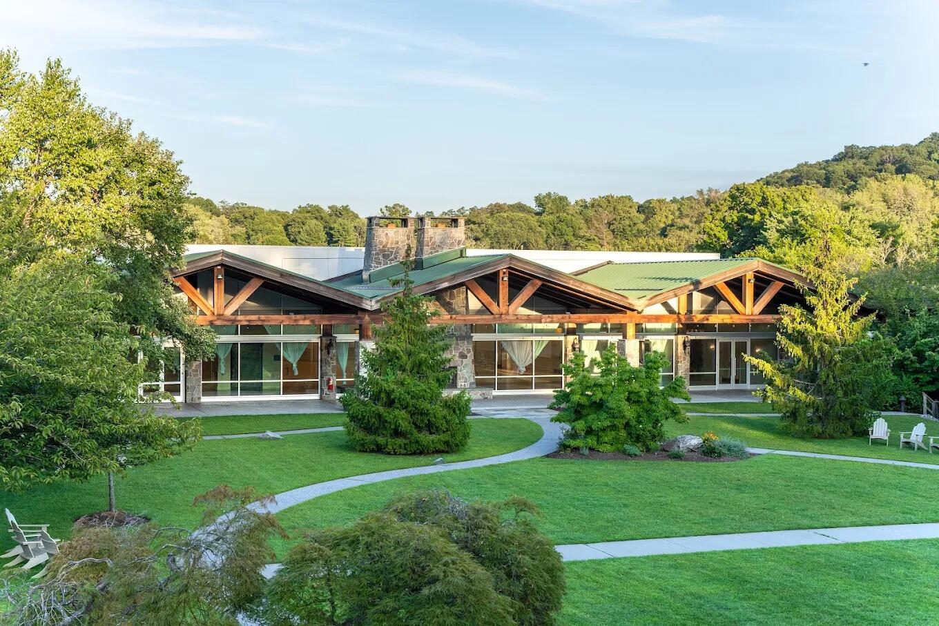 Picture of Sleepy Hollow Hotel