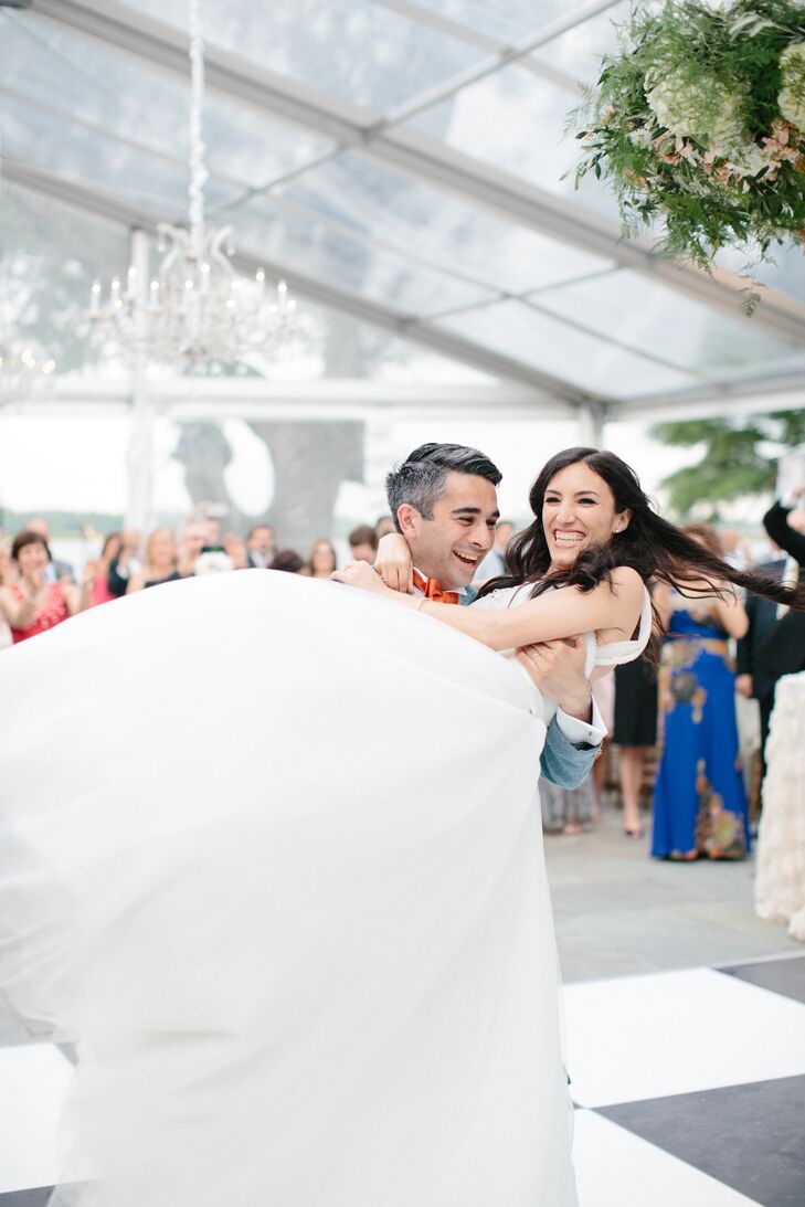 Nina and Tristan had their first dance to "Home" by Phillip Phillips. "Tristan’s parents live in Edinburgh, Scotland, and mine in Michigan, but we have made a life together in London," Nina says. "We don’t know where we will live long-term, but we do know that we will always support each other and make each other feel at home."