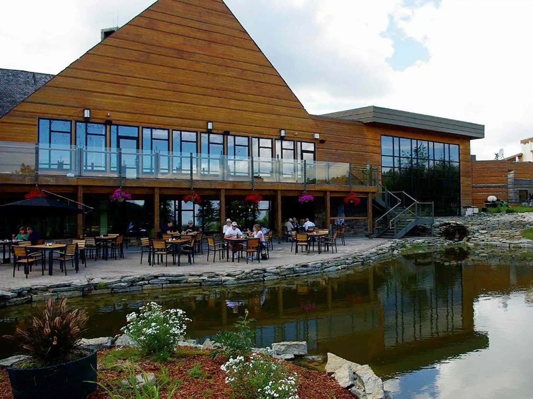 Picture of Lakeview Hecla Resort