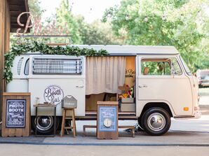 Retro Photo Booth Bus