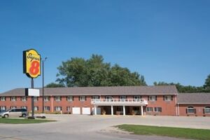 Picture of Super 8 by Wyndham Sheldon