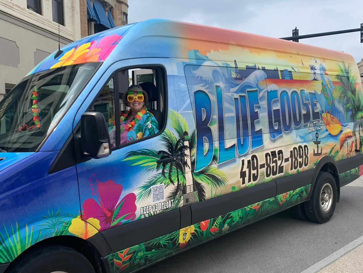 Picture of Blue Goose Shuttle 