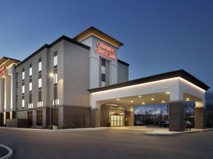 Picture of Hampton Inn & Suites St. Louis/Alton