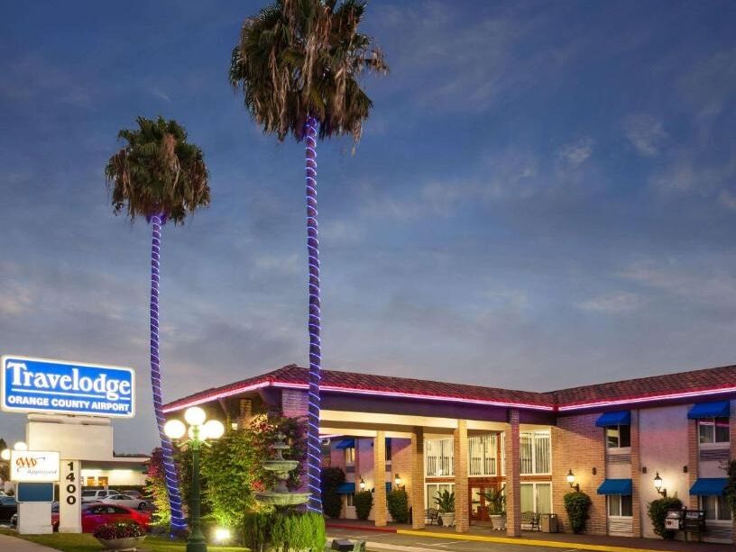 Picture of Travelodge by Wyndham Orange County Airport/ Costa Mesa