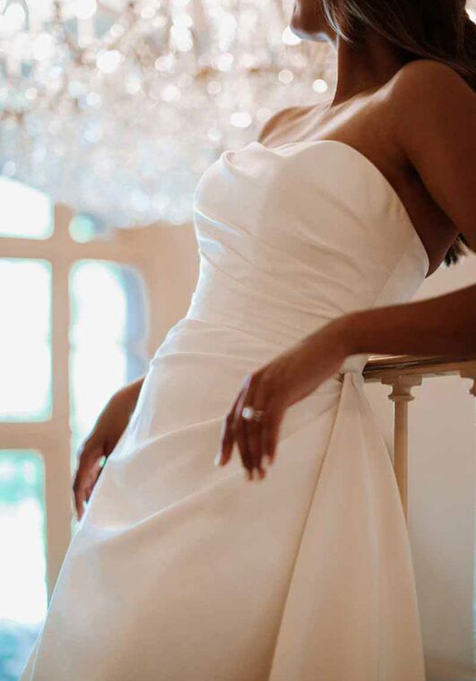 Essense of Australia D3705 Column Wedding Dress - 5