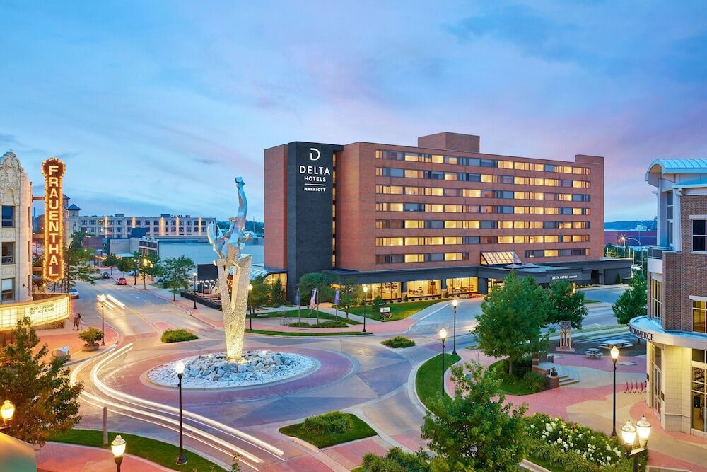 Picture of Delta Hotels by Marriott Muskegon Convention Center