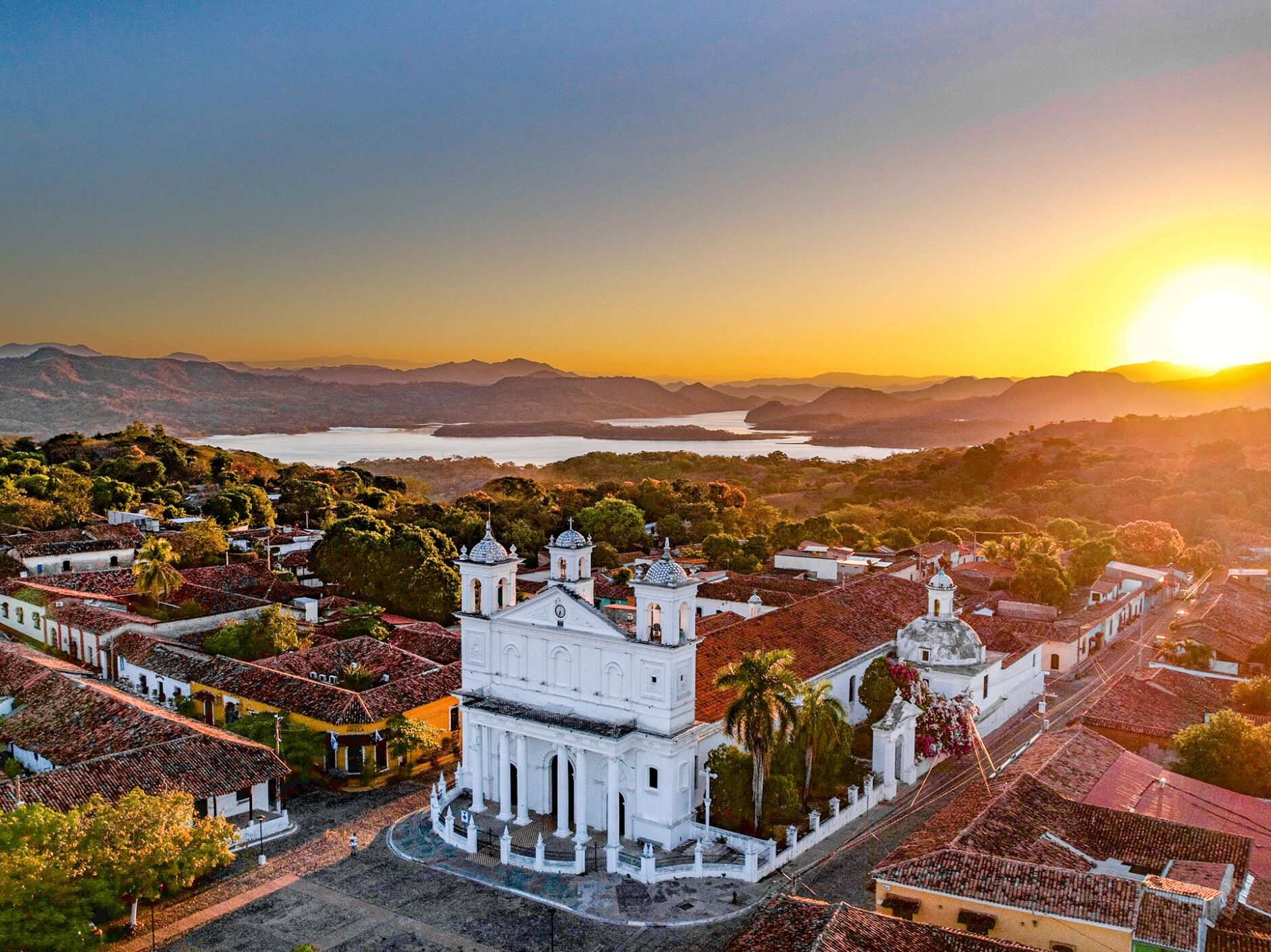 Picture of Suchitoto